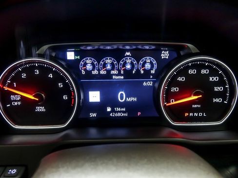 Used 2019 Chevrolet Silverado 1500 LTZ w/ LTZ Premium Package image 16