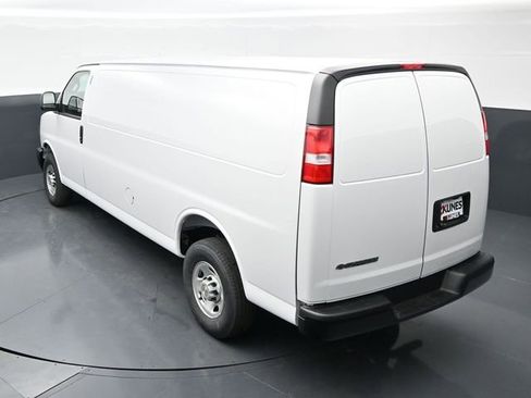 New 2026 Chevrolet Express 3500 Extended w/ Driver Convenience Package RWD image 25