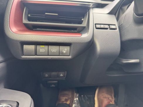 Used 2024 Toyota Prius Prime FWD image 27