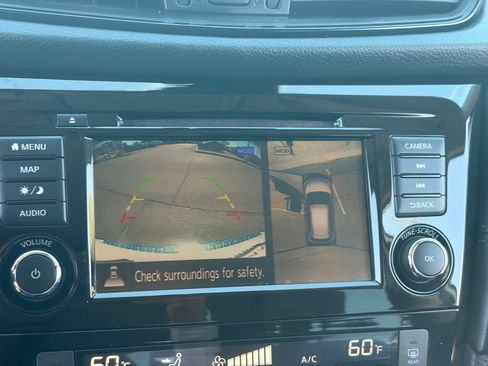 Certified 2020 Nissan Rogue SL FWD image 22