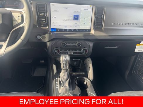 New 2025 Ford Bronco Badlands AWD/4WD image 12