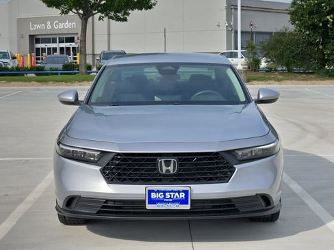 Used 2024 Honda Accord LX image 9