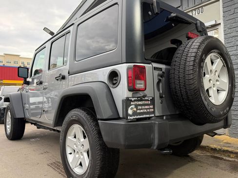 Used 2016 Jeep Wrangler Unlimited Sport w/ Quick Order Package 24S AWD/4WD image 5