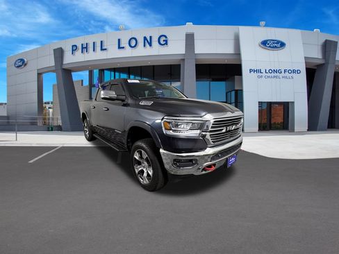 Used 2019 RAM 1500 Laramie AWD/4WD image 7