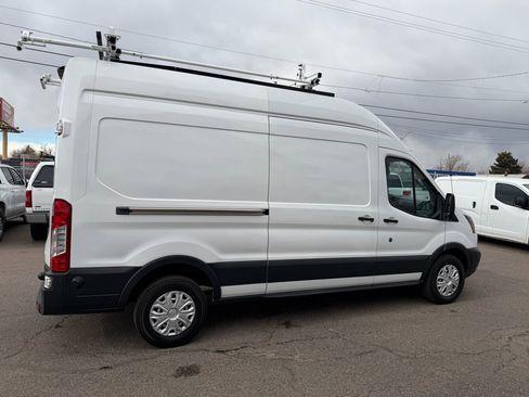 Used 2018 Ford Transit 250 148 High Roof image 10