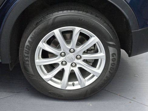 Used 2021 Cadillac XT4 Luxury w/ Cold Weather Package AWD/4WD image 36