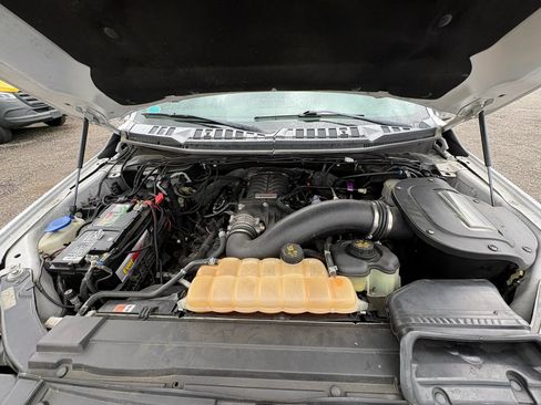Used 2019 Ford F150 Lariat w/ Equipment Group 502A Luxury AWD/4WD image 23