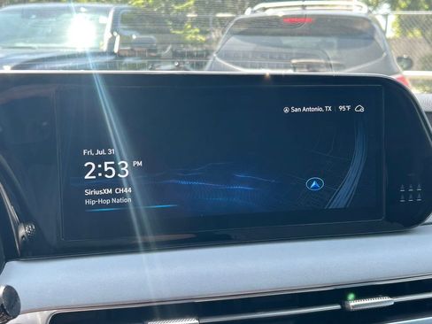 Used 2025 Hyundai Palisade SE FWD image 27