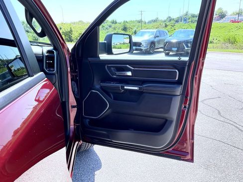 Used 2025 RAM 1500 Laramie w/ Sport Appearance Package AWD/4WD image 16