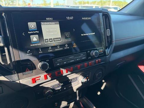 Certified 2025 Nissan Frontier Pro-X image 16