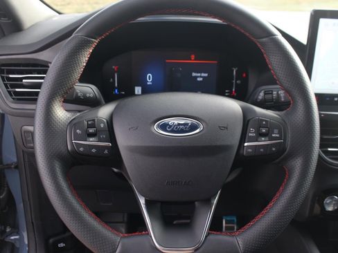 Used 2024 Ford Escape ST-Line w/ Tech Pack #1 AWD/4WD image 19