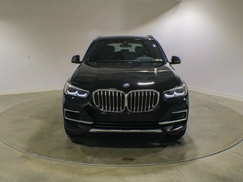 Used 2023 BMW X5 xDrive40i w/ Premium Package AWD/4WD image 8