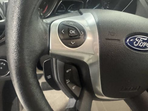 Used 2015 Ford Escape Titanium w/ Equipment Group 301A FWD image 6