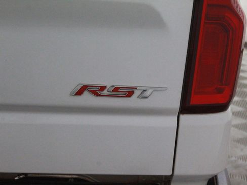 Used 2020 Chevrolet Silverado 1500 RST w/ Texas Edition image 35