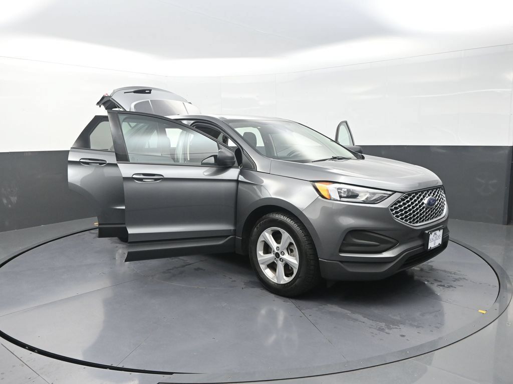 Used 2023 Ford Edge SE AWD/4WD image 29