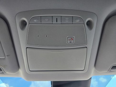 Used 2018 Nissan Rogue SL FWD image 43