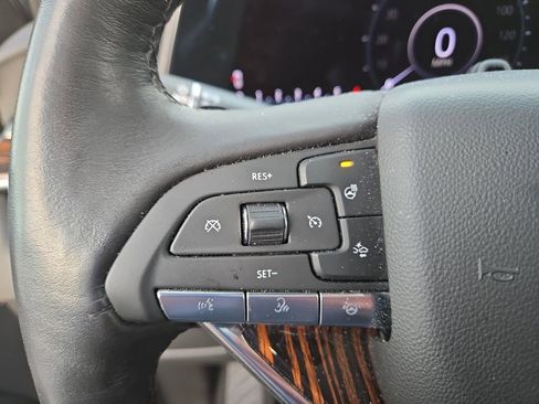 Certified 2023 Cadillac Escalade ESV Premium Luxury image 20