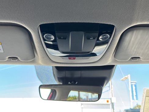 Used 2024 Kia Seltos S FWD image 19