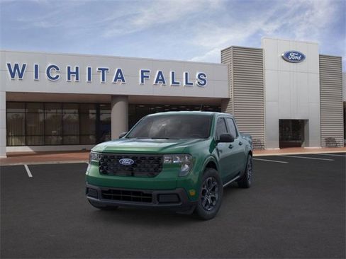 New 2025 Ford Maverick XLT w/ Equipment Group 302A image 2