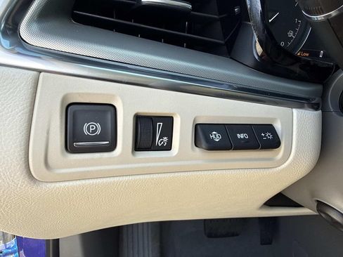 New 2026 Cadillac XT5 Premium Luxury w/ Driver Assist Package FWD image 31