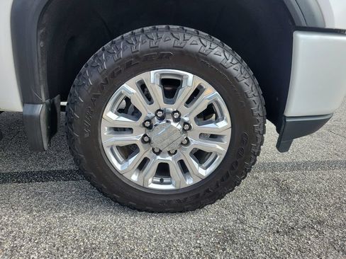 Used 2020 GMC Sierra 3500 Denali w/ Denali Ultimate Package AWD/4WD image 6