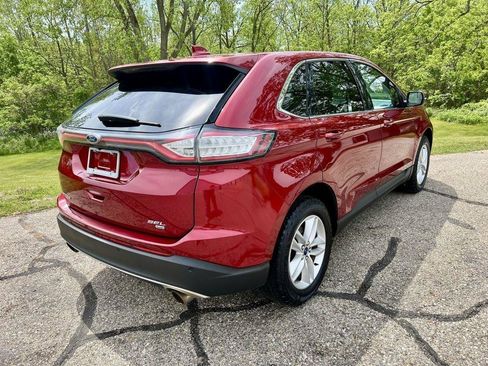 Used 2016 Ford Edge SEL w/ Equipment Group 201A AWD/4WD image 3