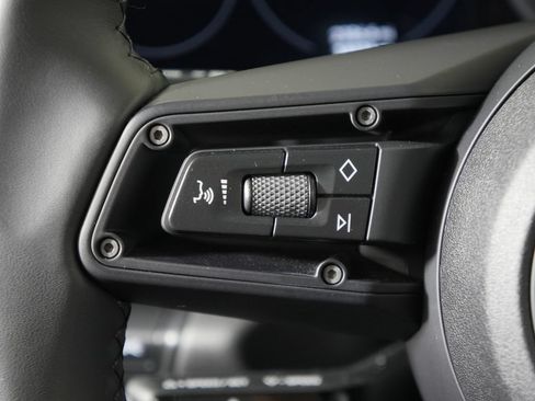 Certified 2024 Porsche 911 Carrera image 32