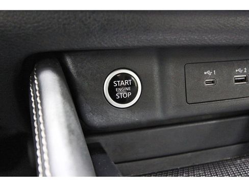 Used 2023 Nissan Rogue SL w/ SL Premium Package FWD image 19