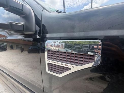 Used 2008 Ford F250 King Ranch AWD/4WD image 9