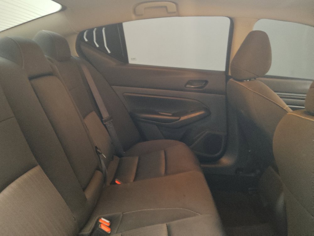 Used 2024 Nissan Altima 2.5 S FWD image 19