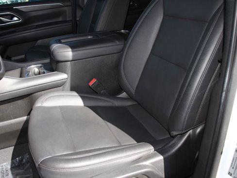 Used 2022 Chevrolet Tahoe Z71 w/ Z71 Off-Road Package image 24