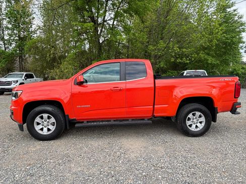 Used 2020 Chevrolet Colorado W/T w/ WT Convenience Package image 2