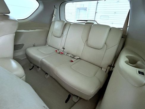 Used 2016 INFINITI QX80 4WD w/ Deluxe Technology Package image 20