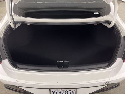 Used 2023 Hyundai Sonata SEL FWD image 10
