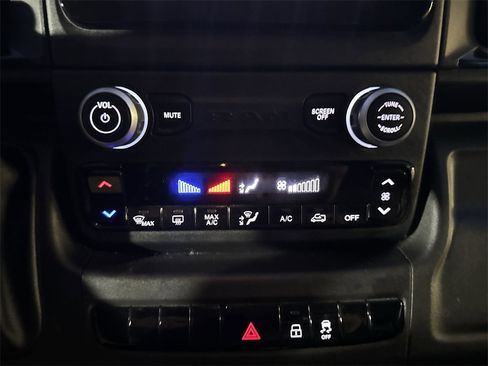 Used 2023 RAM ProMaster 2500 image 18