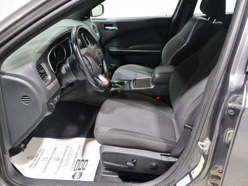 Used 2016 Dodge Charger SXT AWD/4WD image 11