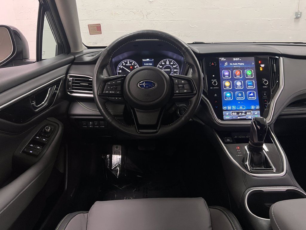 Used 2025 Subaru Outback Onyx Edition w/ Popular Package #2 AWD/4WD image 13