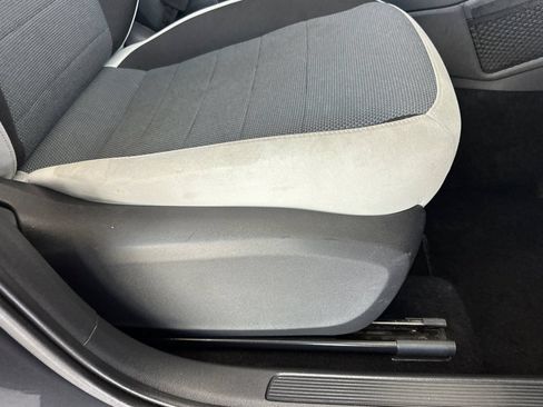 Used 2025 Volkswagen Taos S FWD image 22