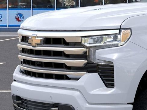 New 2026 Chevrolet Silverado 1500 High Country AWD/4WD image 13