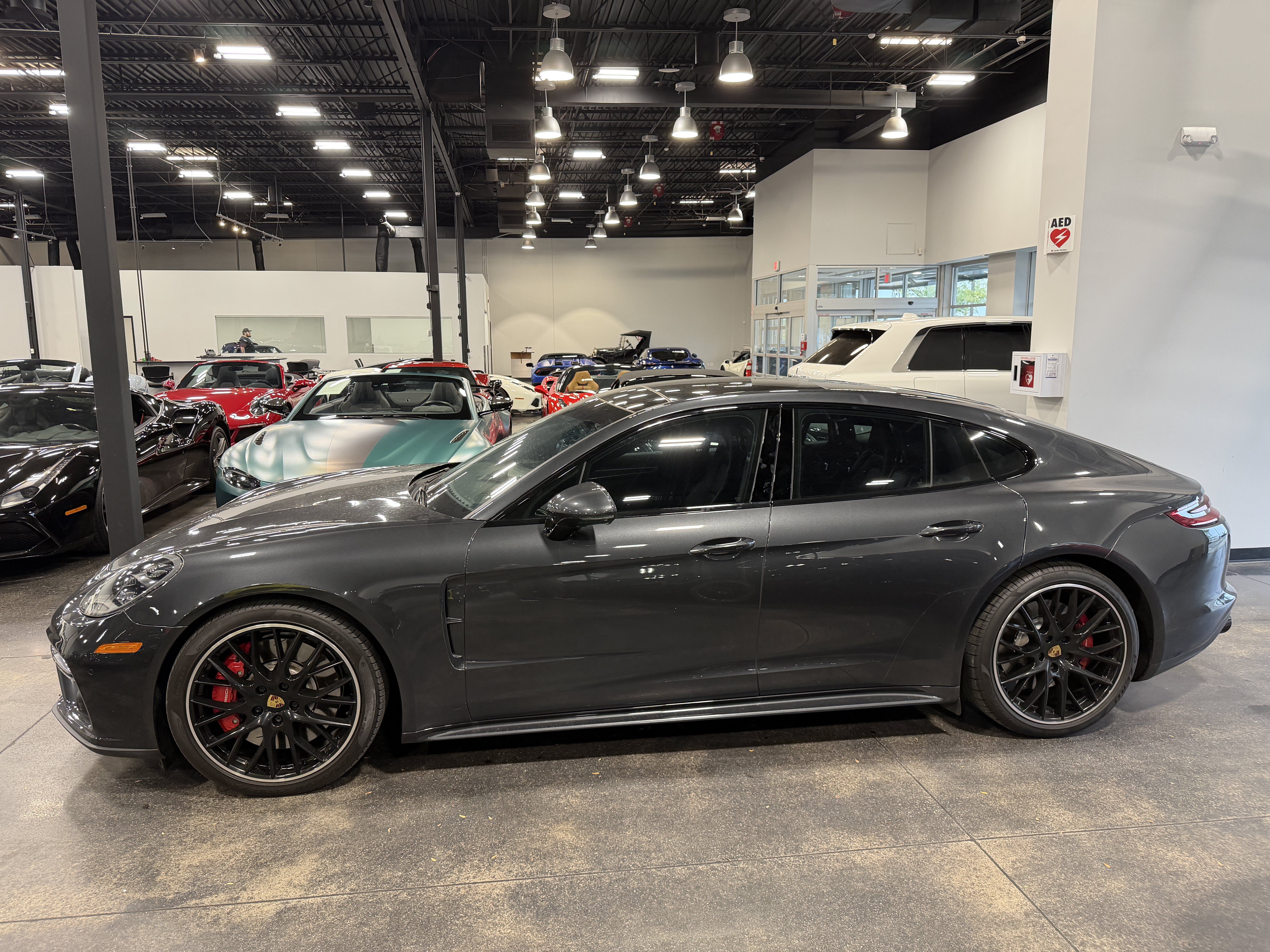 Used 2020 Porsche Panamera Turbo w/ Premium Package Plus AWD/4WD image 3