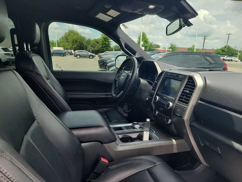 Used 2020 Ford Expedition XLT w/ Equipment Group 201A RWD image 28