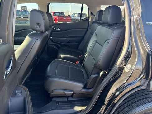 Certified 2020 GMC Acadia SLT w/ Driver Alert Package II image 25