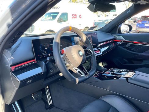 Used 2026 BMW M5 w/ Carbon Package image 16