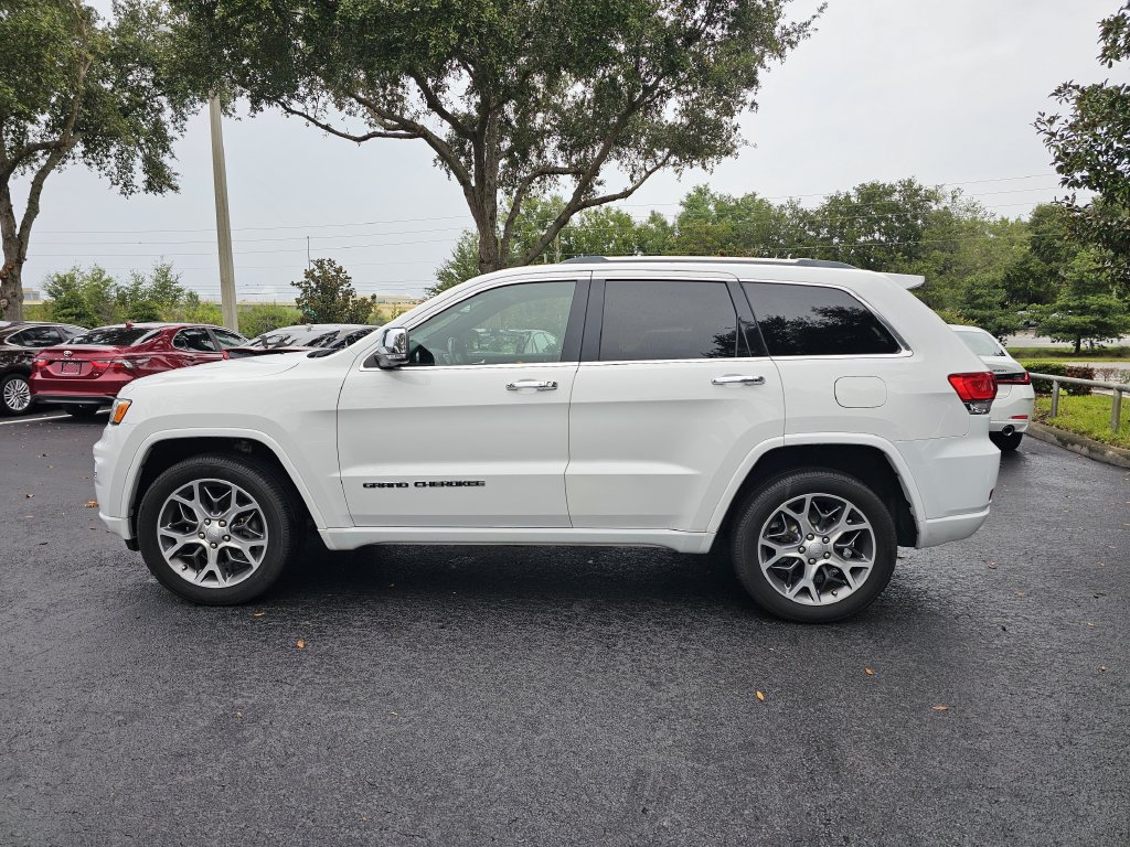 Used 2020 Jeep Grand Cherokee Overland AWD/4WD image 5