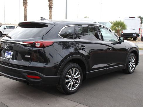 Used 2018 MAZDA CX-9 Touring image 8