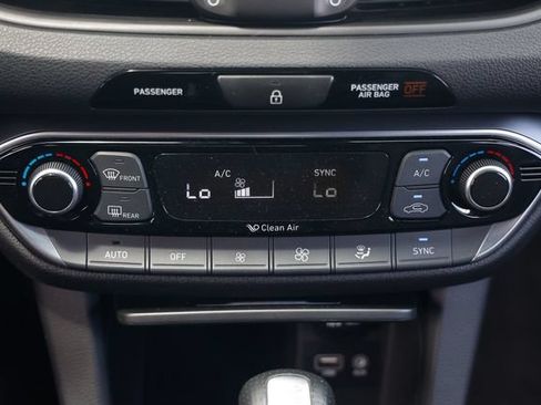 Used 2020 Hyundai Elantra GT N Line FWD image 33
