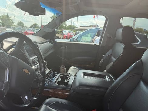 Used 2019 Chevrolet Tahoe Premier AWD/4WD image 5