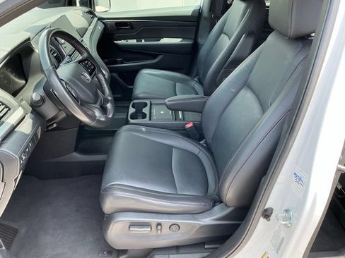 Used 2025 Honda Odyssey Sport-L image 12