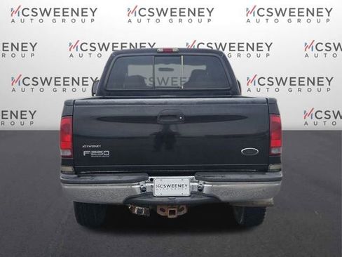 Used 2004 Ford F250 XL image 4