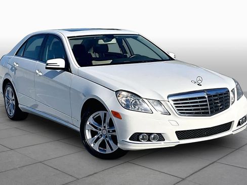 Used 2011 Mercedes-Benz E 350 Sedan image 2